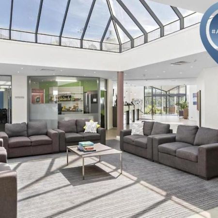 Ibis Styles Canberra Eagle Hawk Bagian luar foto