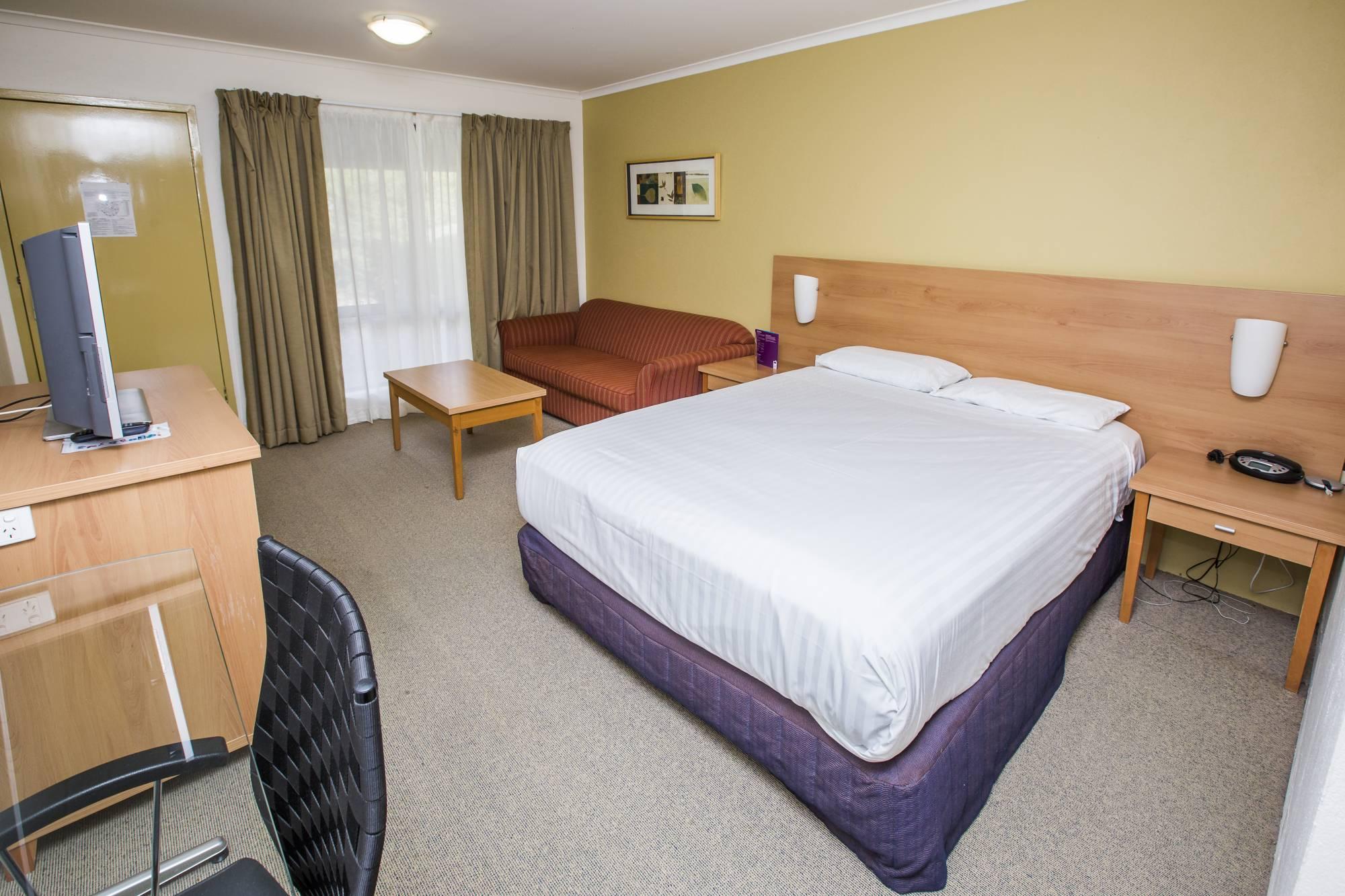 Ibis Styles Canberra Eagle Hawk Bagian luar foto
