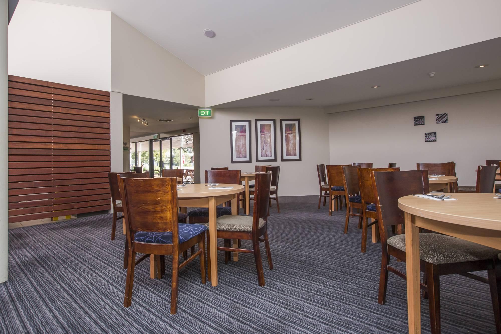 Ibis Styles Canberra Eagle Hawk Bagian luar foto