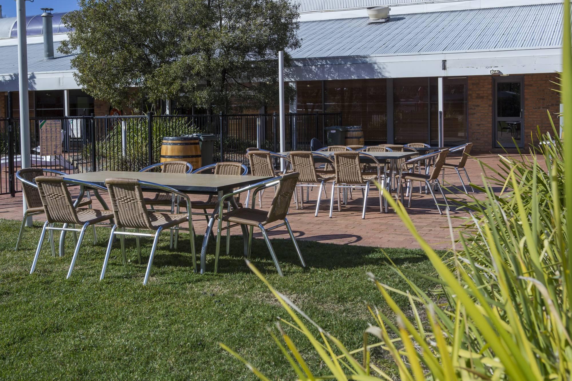Ibis Styles Canberra Eagle Hawk Bagian luar foto