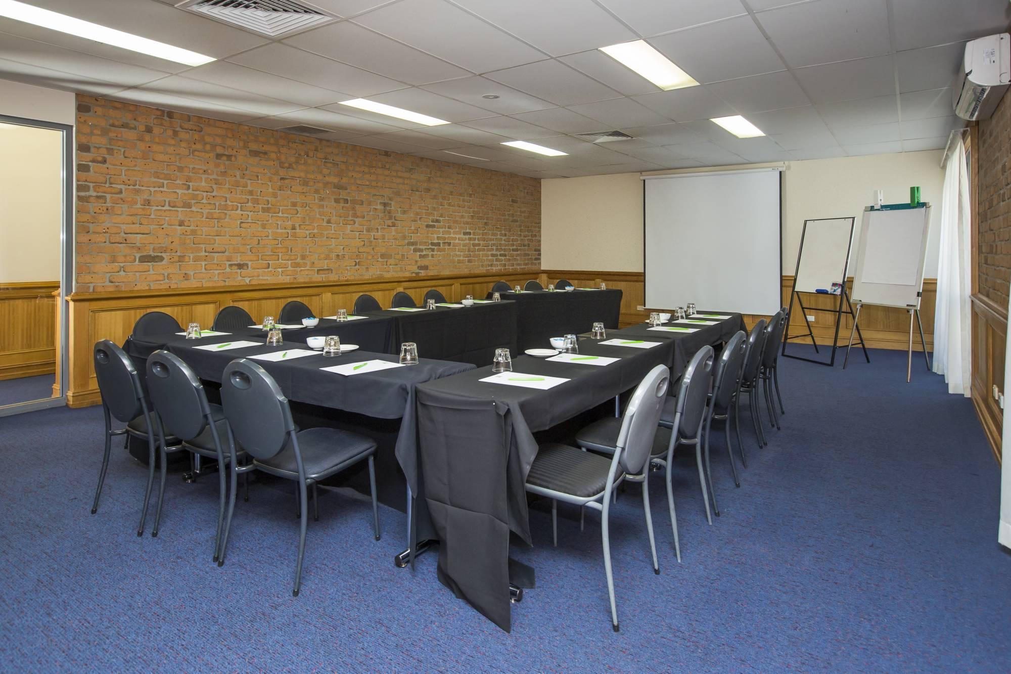 Ibis Styles Canberra Eagle Hawk Bagian luar foto